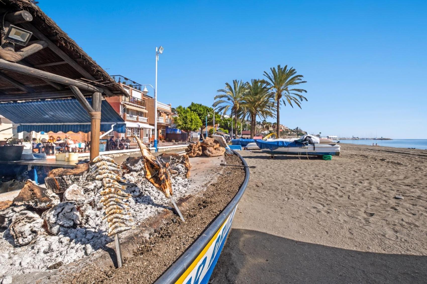 Apartamento Frente A La Playa Málaga Eksteriør bilde